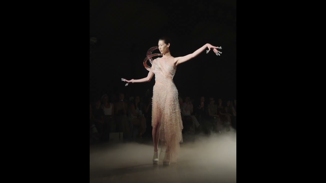 Sleepnet x Iris van Herpen